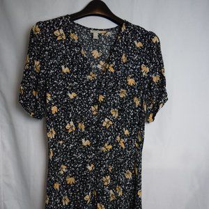 #148 Hinge Maxi Dress